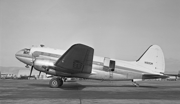 AMERICAN Air Transport Curtiss C-46F Commando 44-78675