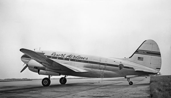 Resort Airlines Curtiss C-46F Commando 44-78707