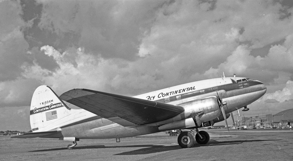 Continental Charters Curtiss C-46F Commando 44-78762