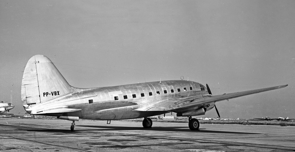 OFFICINE AERONAVALI Curtiss C-46A Commando 42-96606