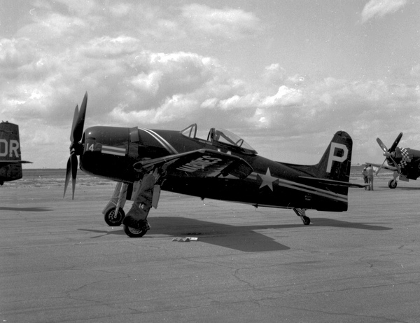  Grumman F8F-1P Bearcat N14HP