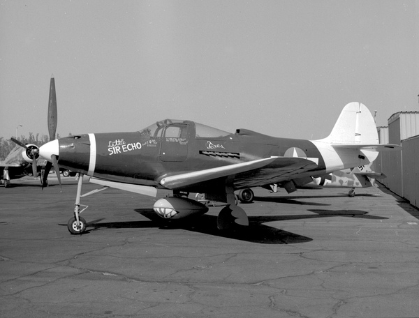 PLANES OF FAME MUSEUM Bell P-39 AIRACOBRA 