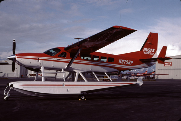 Rusts Flying Service Cessna 208 Caravan N675HP